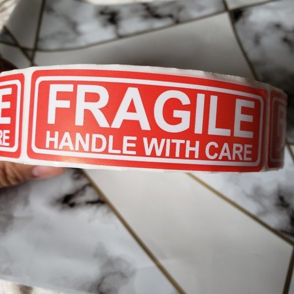120 FRAGILE handle with care 1x3 stickers - Picture 2 of 5